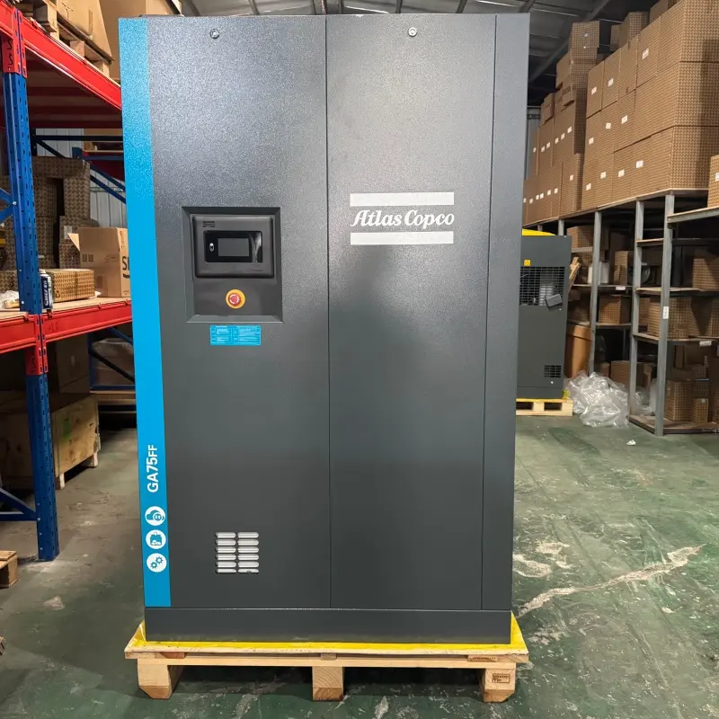 Compressore a vite a iniezione di olio Atlas Copco GA75FF 75 kW 100 HP Essiccatore integrato originale